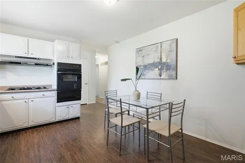 $174,900 | 1395 Redbird Drive, Florissant, MO 63031