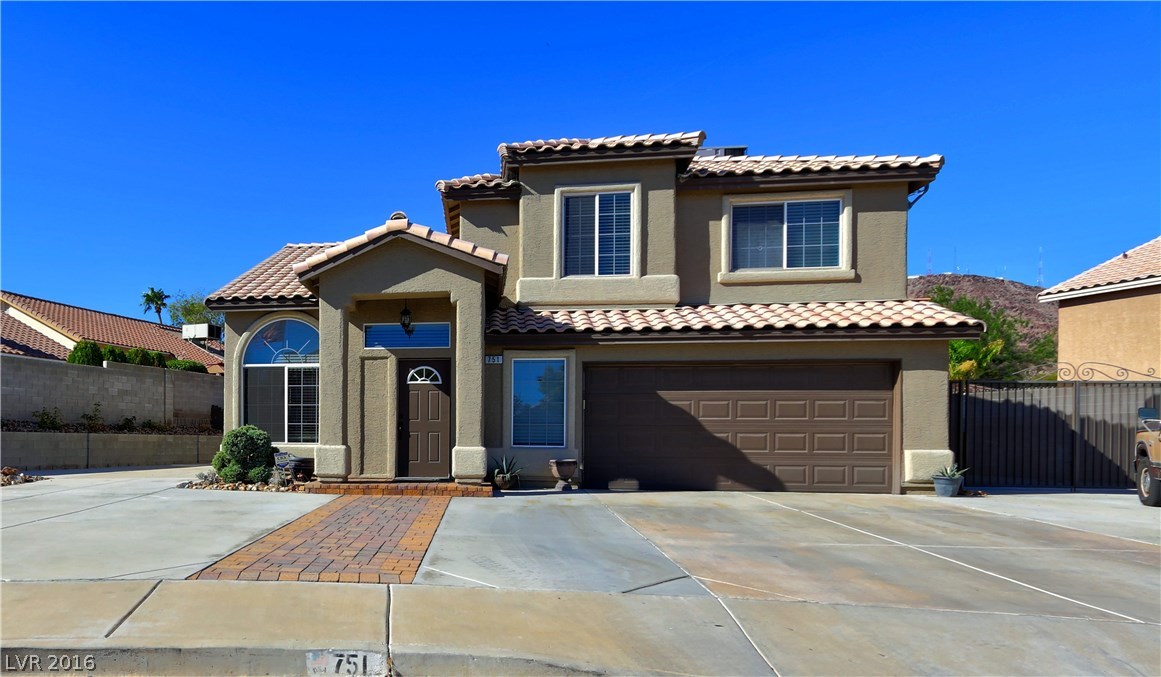 751 Yellowtail Way Henderson, NV 89002 - Photo 2 of 17 Gallery Image 2