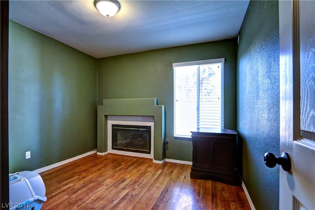 751 Yellowtail Way Henderson, NV 89002 - Photo 10 of 17 Gallery Image 10