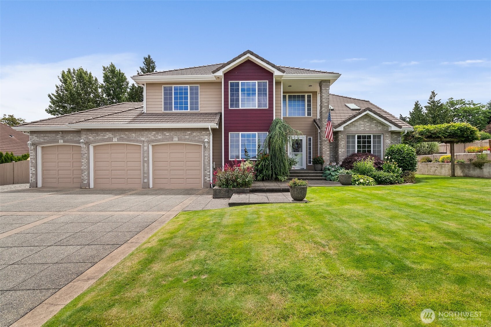 4618 51st St Ct East  