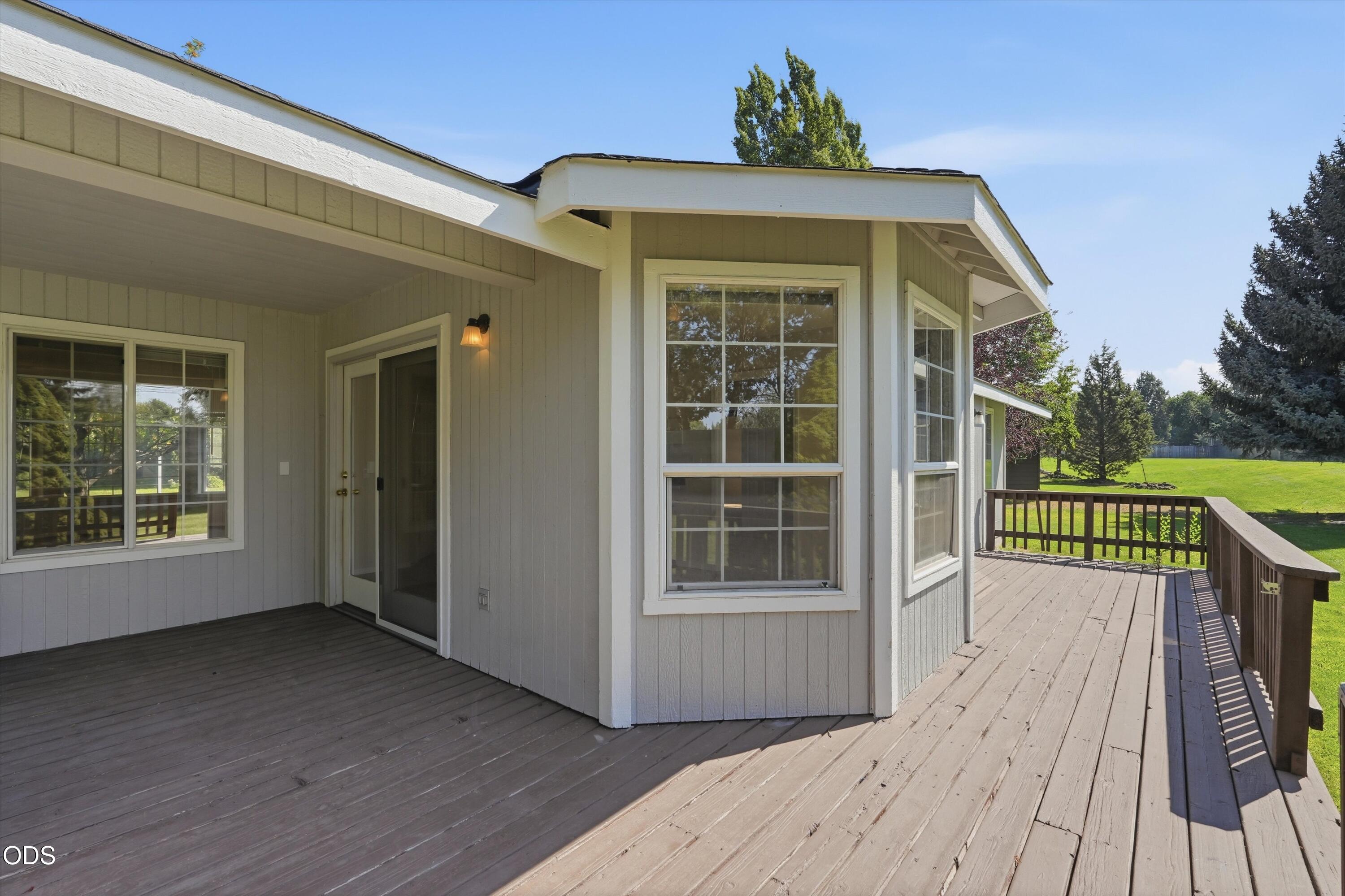 3389 Northeast Stonebrook Loop Bend, OR 97701 - Photo 37 of 55 Gallery Image 37
