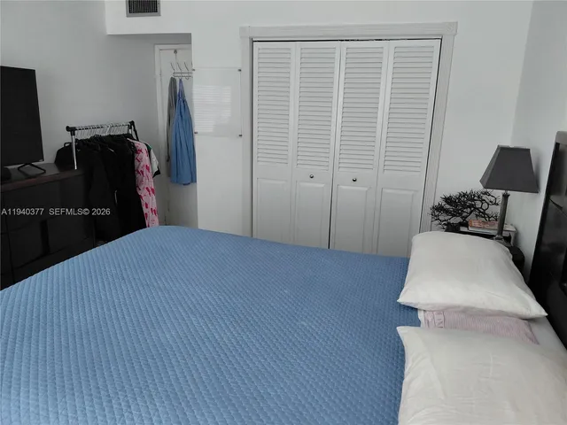 $2,000 | 400 Kings Point Drive, Unit 503, Sunny Isles Beach, FL 33160