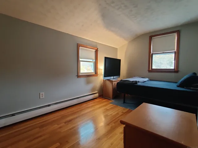 $417,900 | 41 Field Road, Enfield, CT 06082