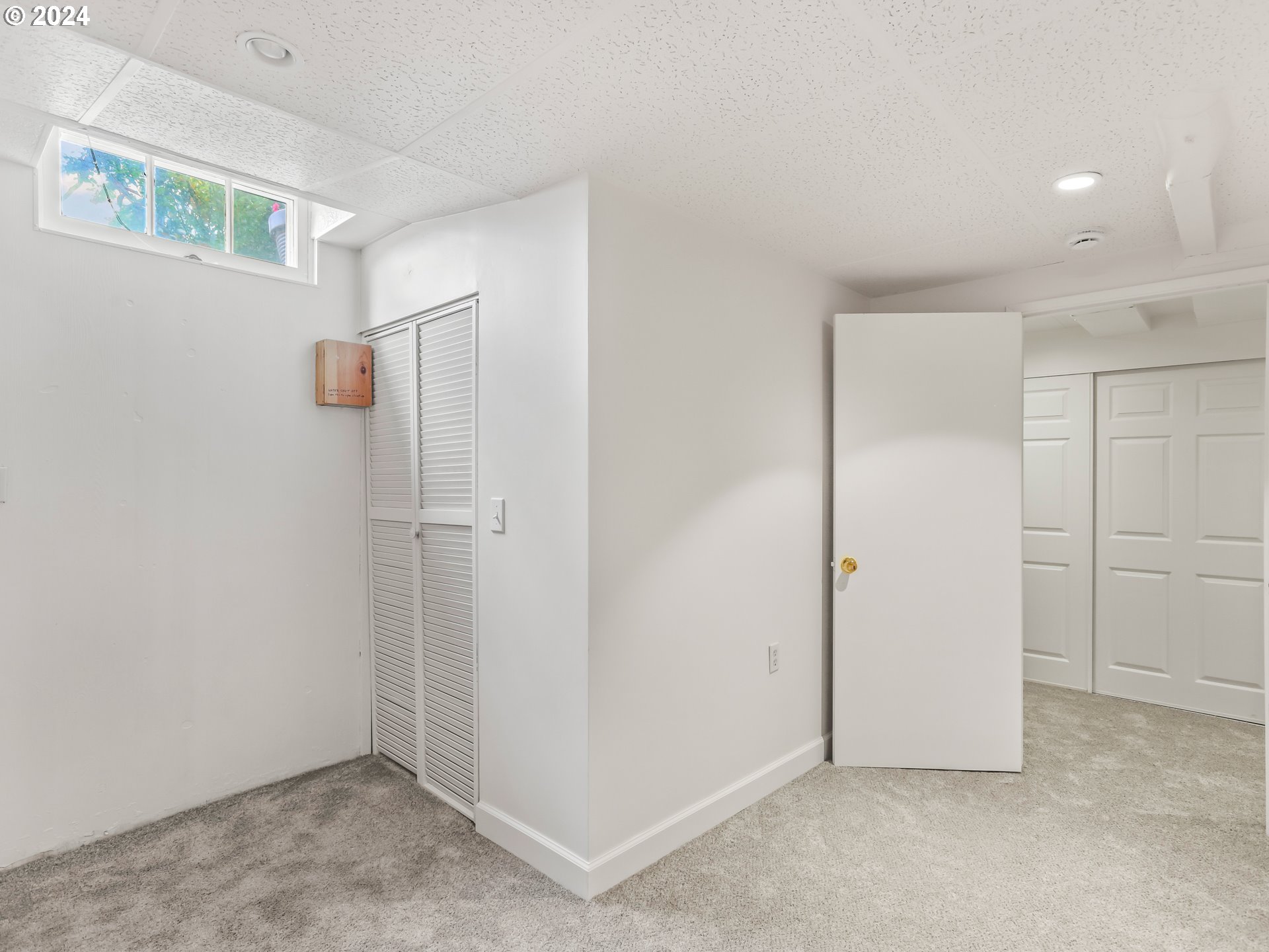 14191 South Livesay Road Oregon City, OR 97045 - Photo 26 of 41 Bedroom