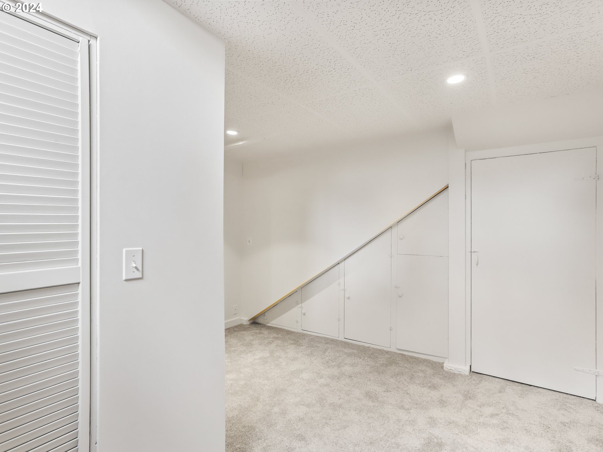 14191 South Livesay Road Oregon City, OR 97045 - Photo 27 of 41 Bedroom