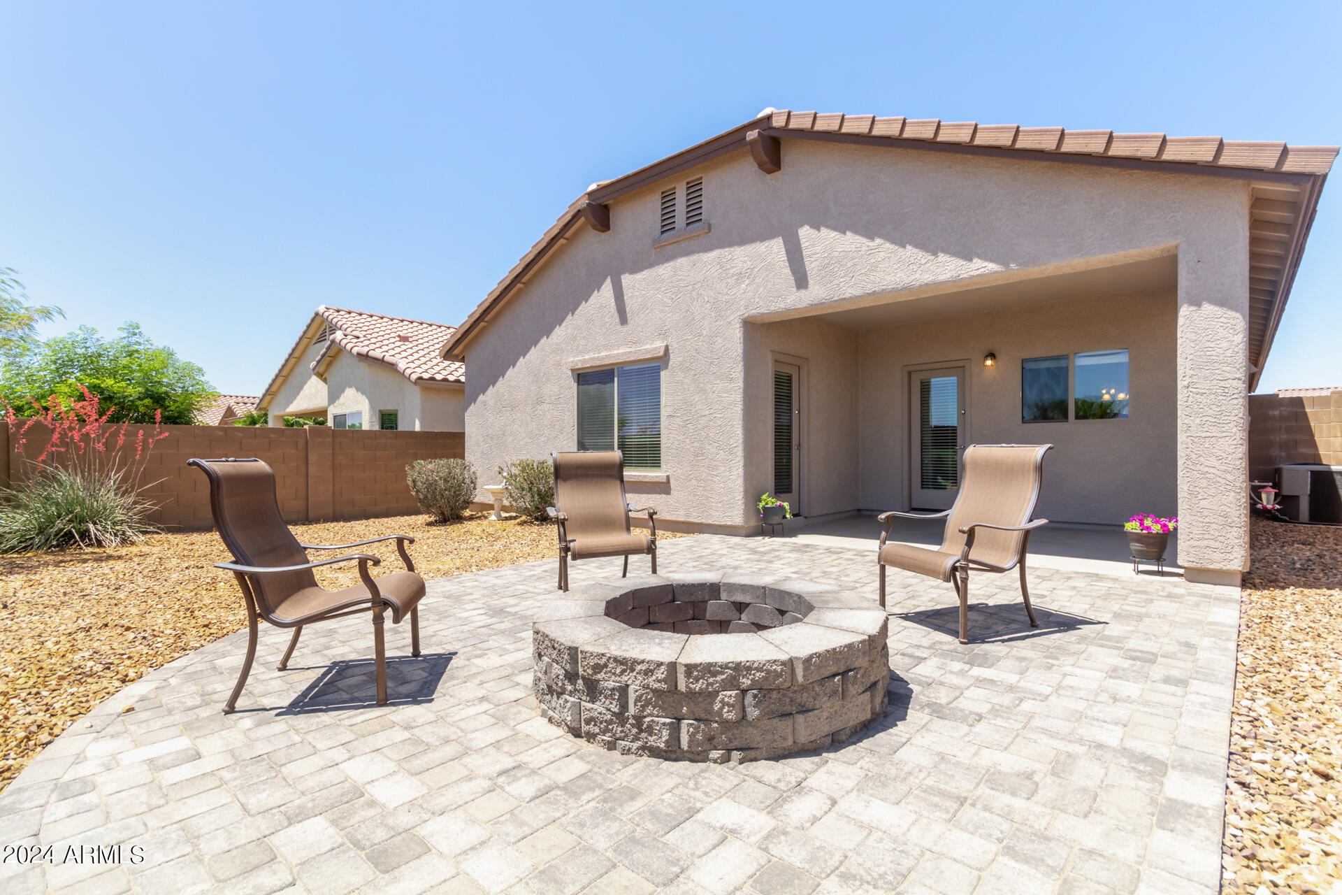 7717 West Springfield Way Florence, AZ 85132 - Photo 4 of 59 35 - Springfield