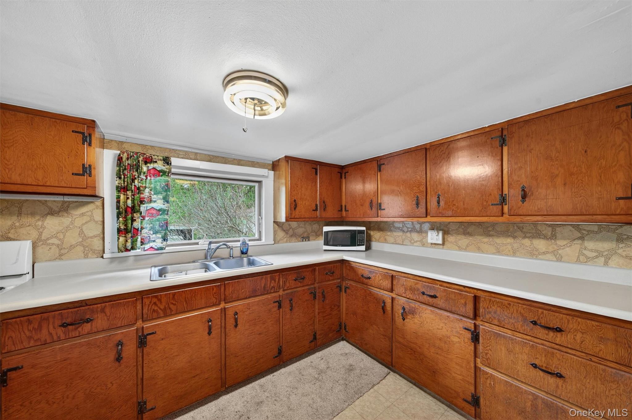 32 Tarbell Road Middletown, NY 10940 - Photo 14 of 45