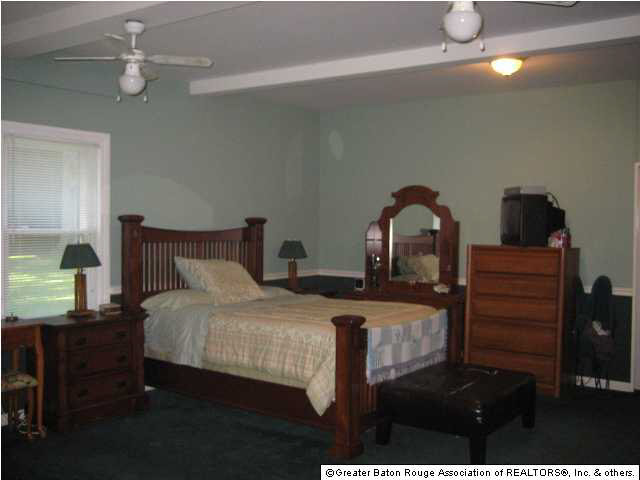 6139 Kleinpeter Road Baton Rouge, LA 70811 - Photo 9 of 10 Gallery Image 9