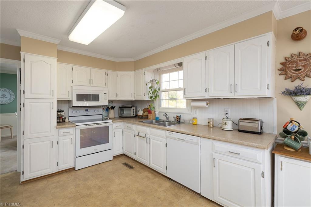 8835 Kings Tree Road Lewisville, NC 27023 - Photo 13 of 40 Gallery Image 13