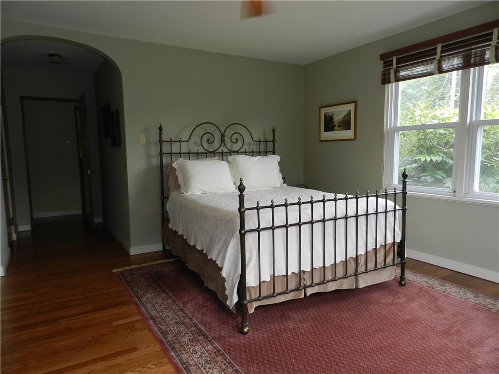 5078 Hardt Road Gibsonia, PA 15044 - Photo 11 of 18 Gallery Image 11