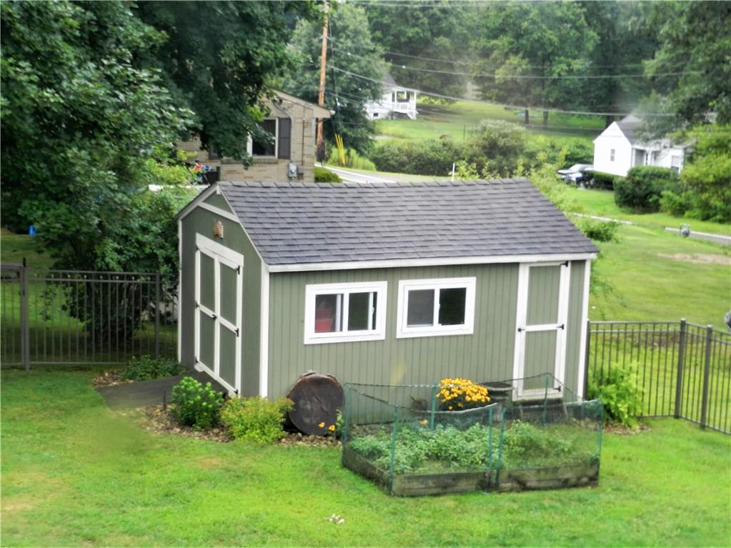 5078 Hardt Road Gibsonia, PA 15044 - Photo 15 of 18 Gallery Image 15