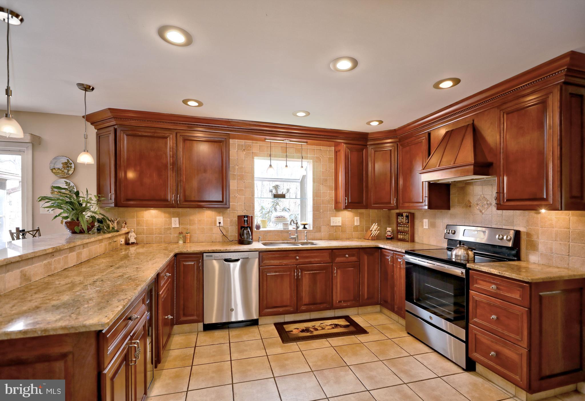 245 Atsion Road Medford, NJ 08055 - Photo 8 of 27 Gallery Image 8