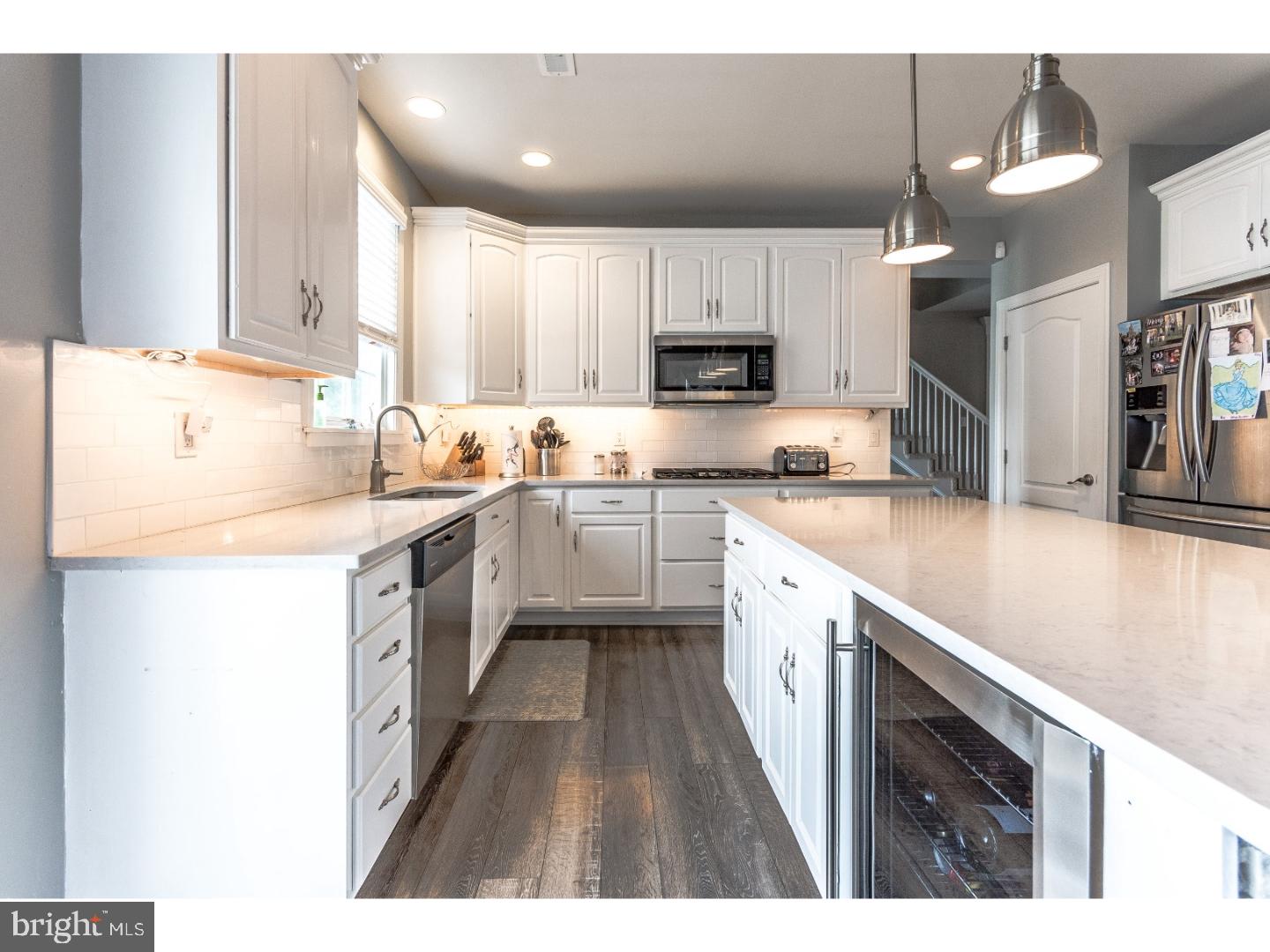 402 Brister Road Bensalem, PA 19020 - Photo 4 of 20 Gallery Image 4