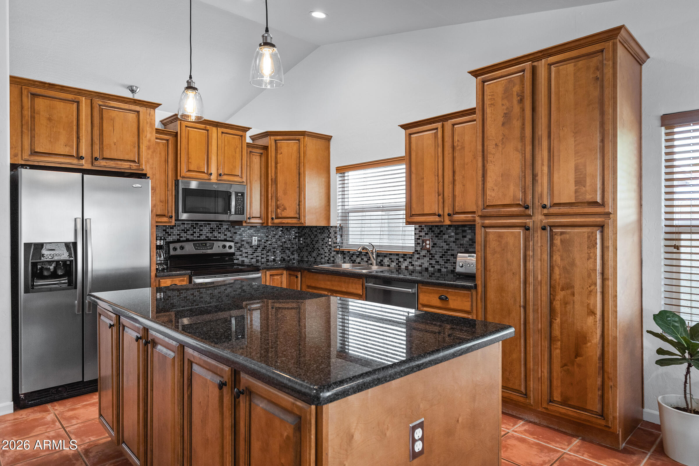 2063 E Ranch Ct-11