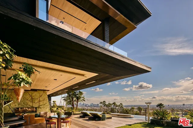 $36,800,000 | 1851 North Stanley Avenue, Los Angeles, CA 90046