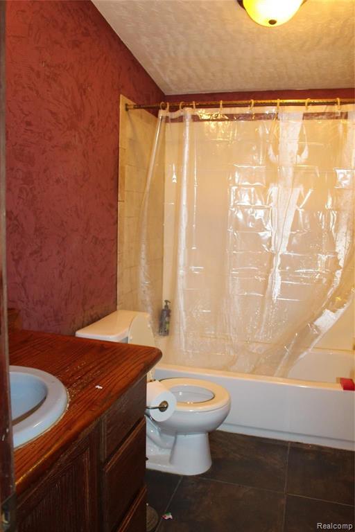 2695 East Jones Road Howell, MI 48855 - Photo 20 of 25