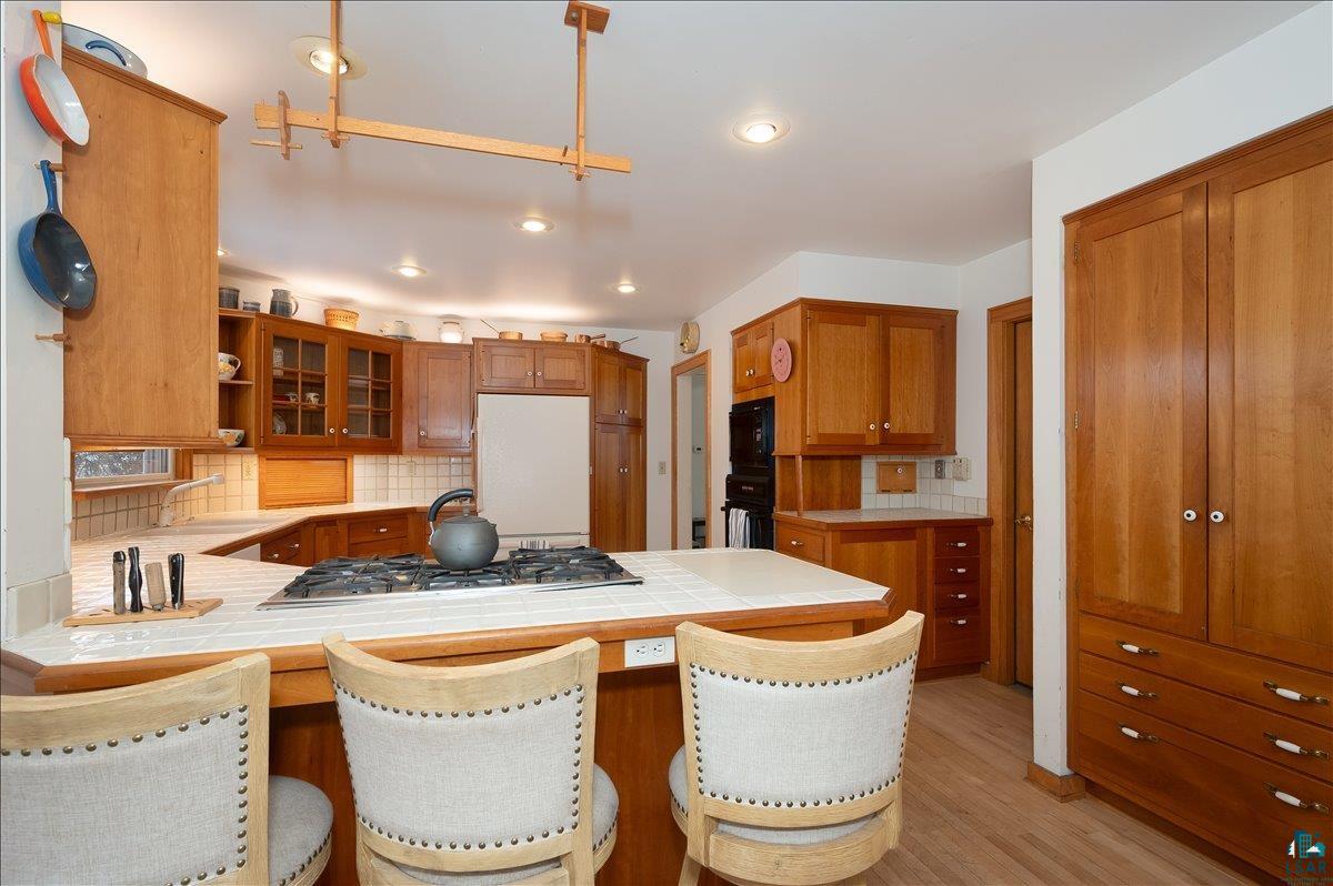 2931 Greysolon Road Duluth, MN 55812 - Photo 3 of 51