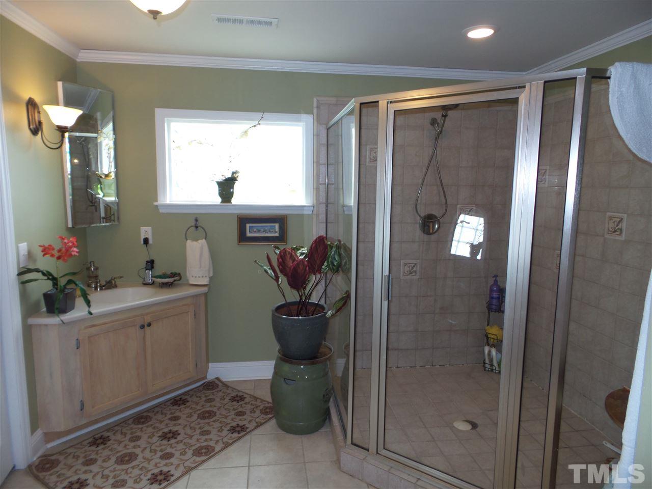 1363 Hinson Road Dunn, NC 28334 - Photo 15 of 25 Gallery Image 15