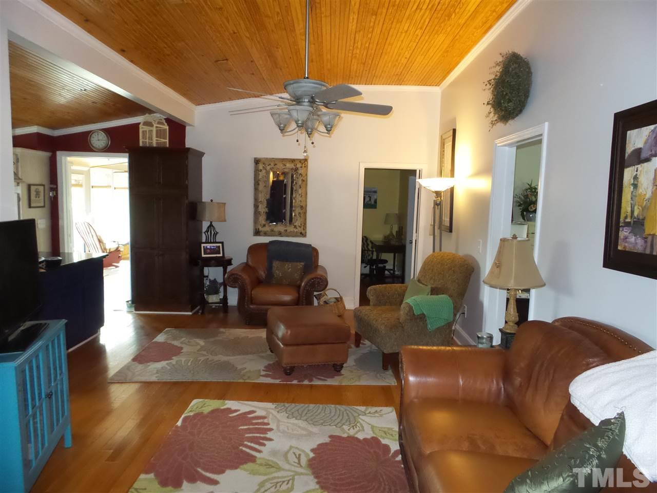 1363 Hinson Road Dunn, NC 28334 - Photo 16 of 25 Gallery Image 16