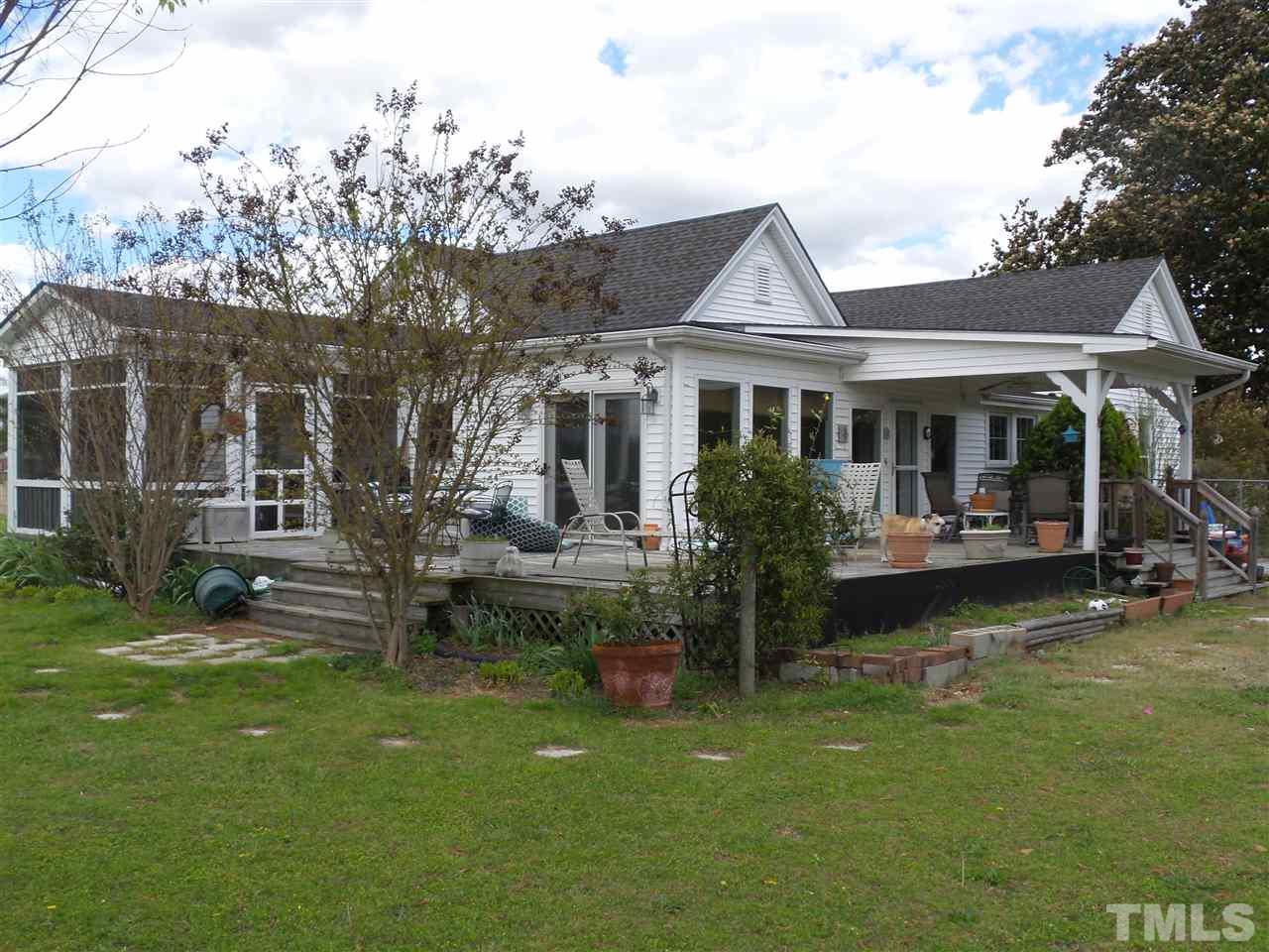 1363 Hinson Road Dunn, NC 28334 - Photo 22 of 25 Gallery Image 22
