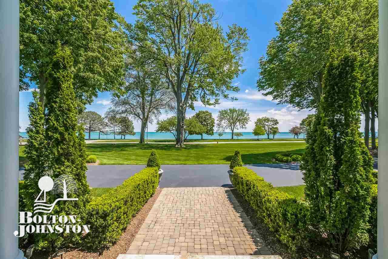 655 Lake Shore Road Grosse Pointe, MI 48236 - Photo 77 of 86 View to Lake