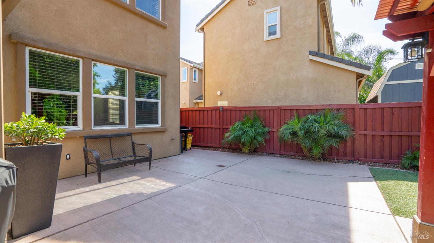 524 Chaparral Loop Vacaville, CA 95688 - Photo 31 of 43 a view of a house with backyard and garden