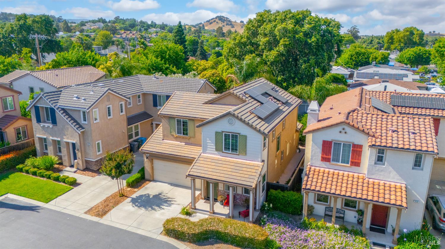 524 Chaparral Loop Vacaville, CA 95688 - Photo 36 of 43 an aerial view of a house with a garden
