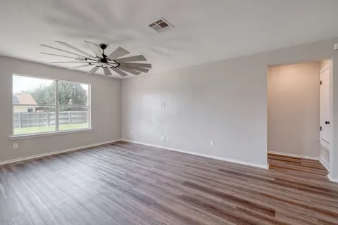 $259,999 | 217 Almquist Street, Hutto, TX 78634