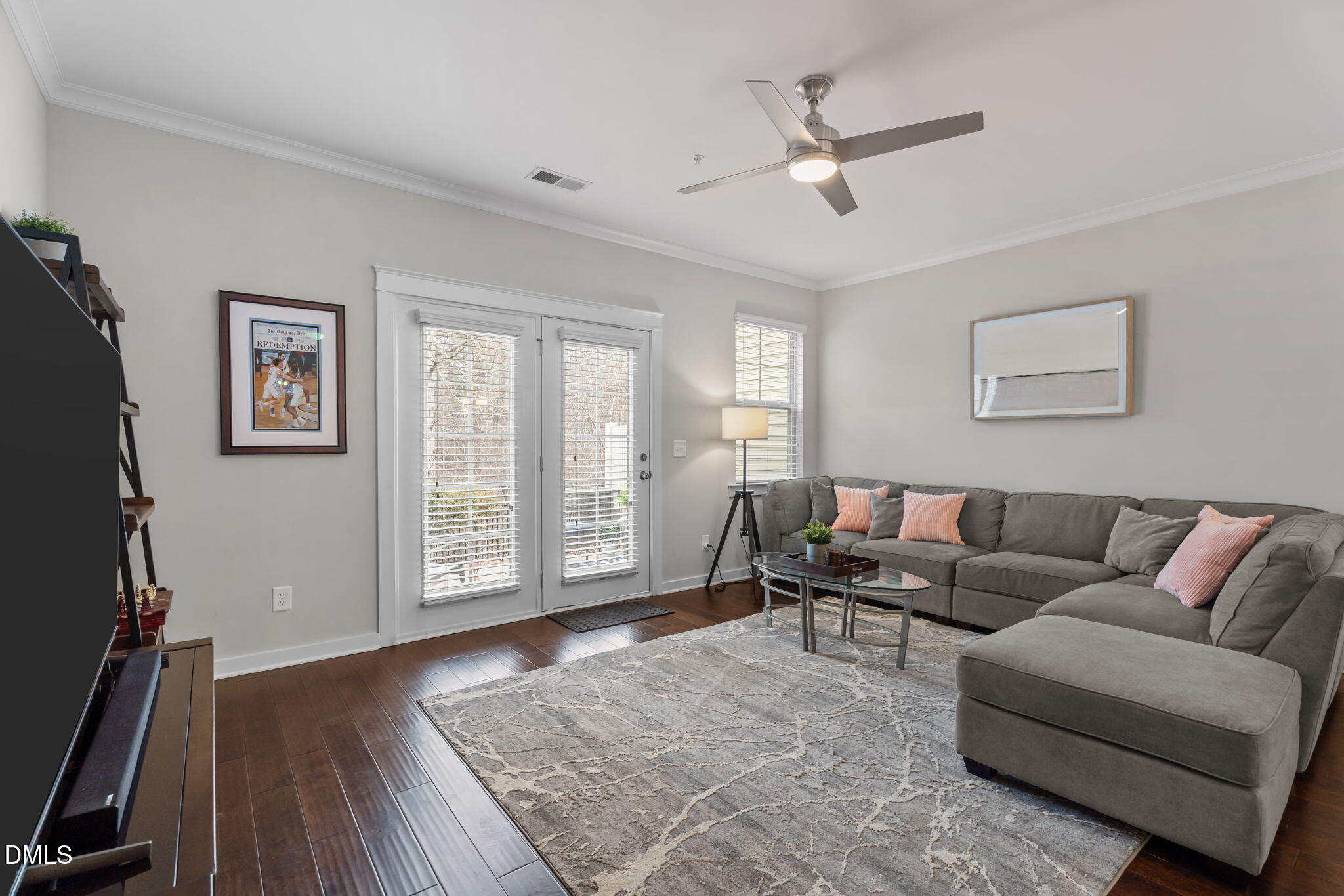 6212 Pesta Court Raleigh, NC 27612 - Photo 4 of 52 Spacious living room