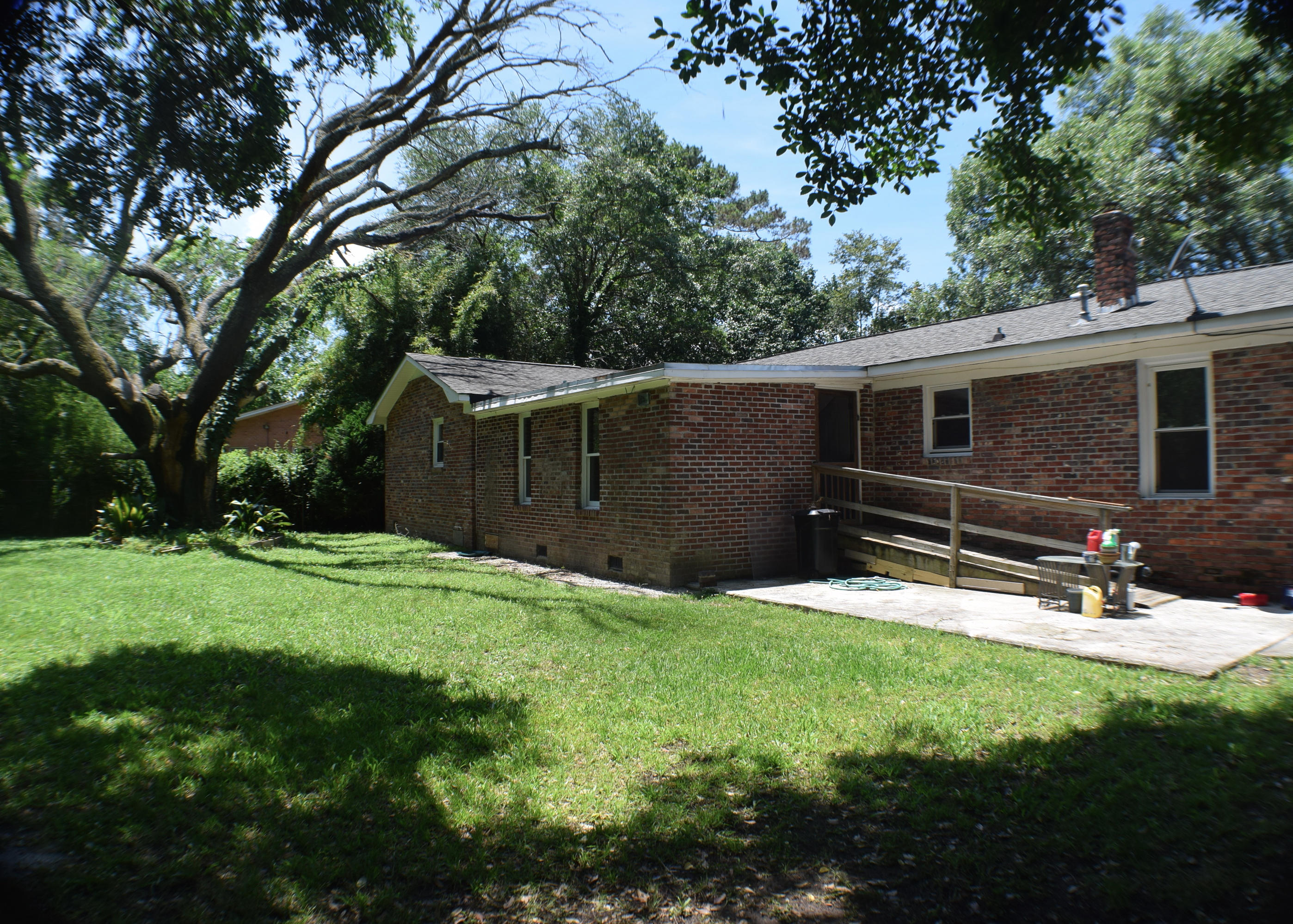 1409 Tara Road Charleston, SC 29407 - Photo 4 of 40 DSC_0058