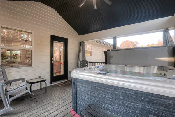 $399,900 | 2022 North Concord Road, Chattanooga, TN 37421