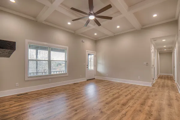 $399,900 | 2022 North Concord Road, Chattanooga, TN 37421