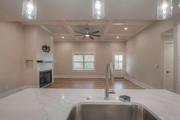 $399,900 | 2022 North Concord Road, Chattanooga, TN 37421