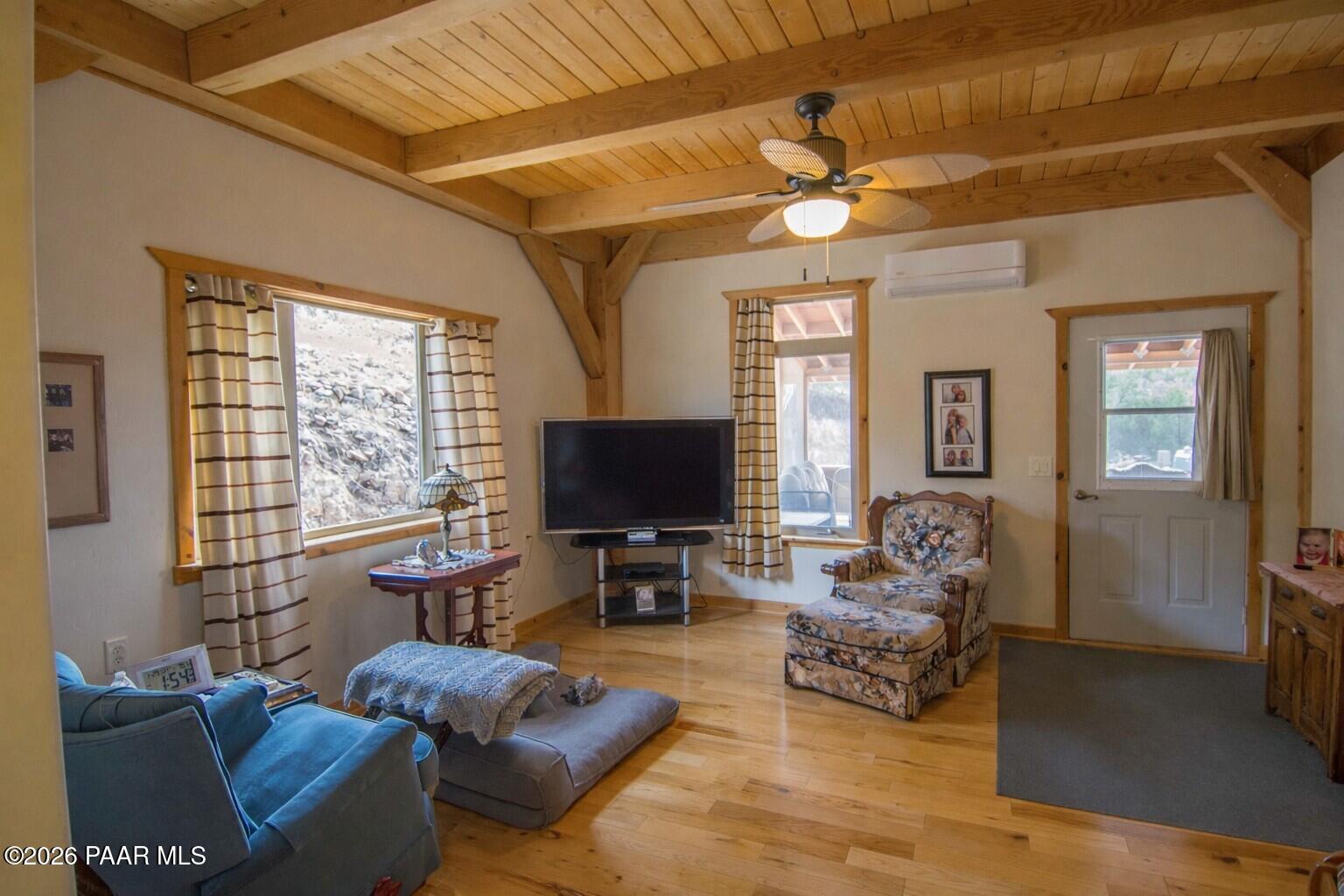 32957 Bucks Road Seligman, AZ 86337 - Photo 17 of 40 2nd Master Suite living area