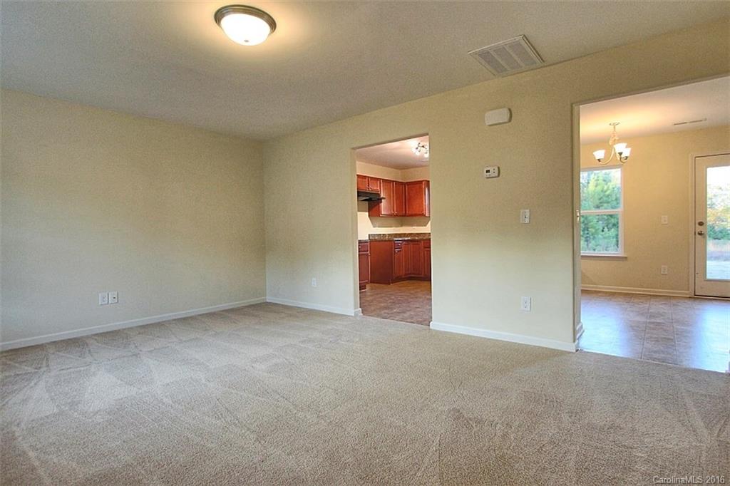 2090 Gunnars Ridge Road, Unit 37 Lancaster, SC 29720 - Photo 5 of 20 Gallery Image 5