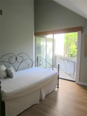 123 Silver Hill Road Concord, MA 01742 - Photo 13 of 21 Gallery Image 13