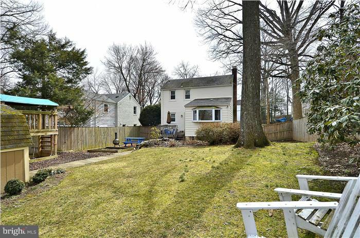 9905 Woodburn Road Silver Spring, MD 20901 - Photo 18 of 29 Exterior (Rear)