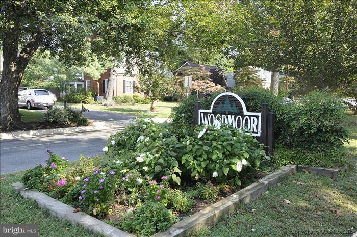 9905 Woodburn Road Silver Spring, MD 20901 - Photo 26 of 29 Community