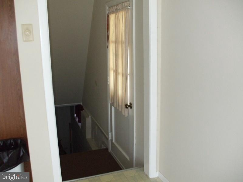 2738 Chapel Road Lancaster, PA 17603 - Photo 11 of 14 a view of a bathroom