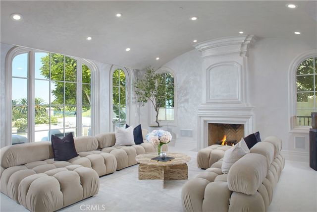 $27,395,000 | 3 Island Vista, Newport Coast, CA 92657