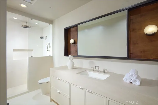 $26,660,000 | 3 Island Vista, Newport Coast, CA 92657