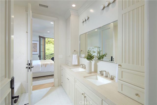 $27,395,000 | 3 Island Vista, Newport Coast, CA 92657