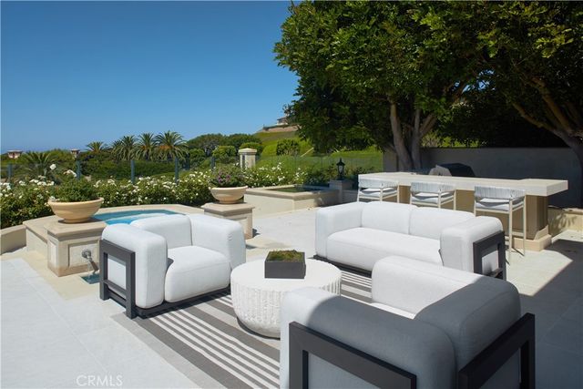 $27,395,000 | 3 Island Vista, Newport Coast, CA 92657