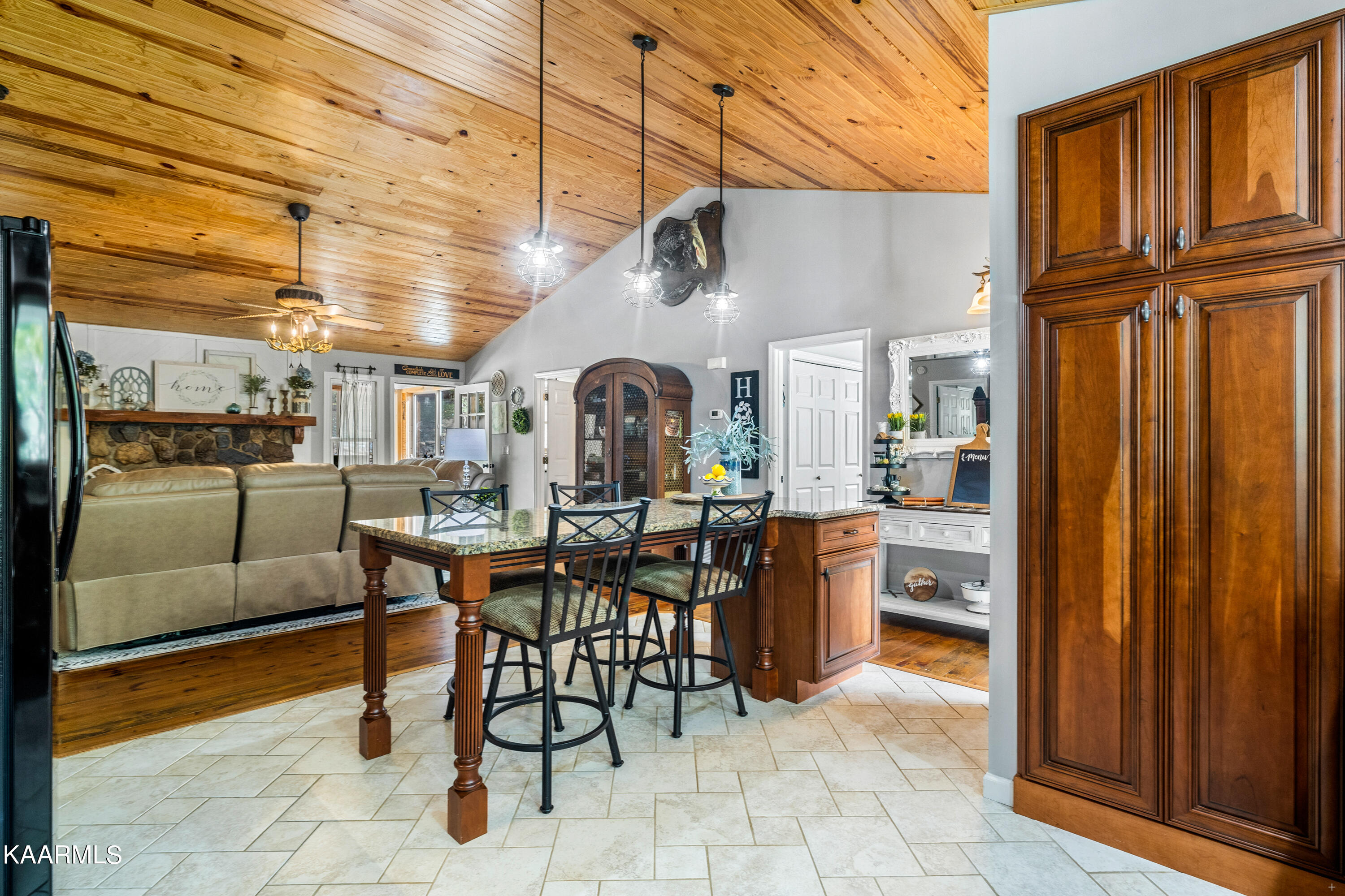 159 Black Fox Harbor Road Washburn, TN 37888 - Photo 19 of 39 Kitchen island