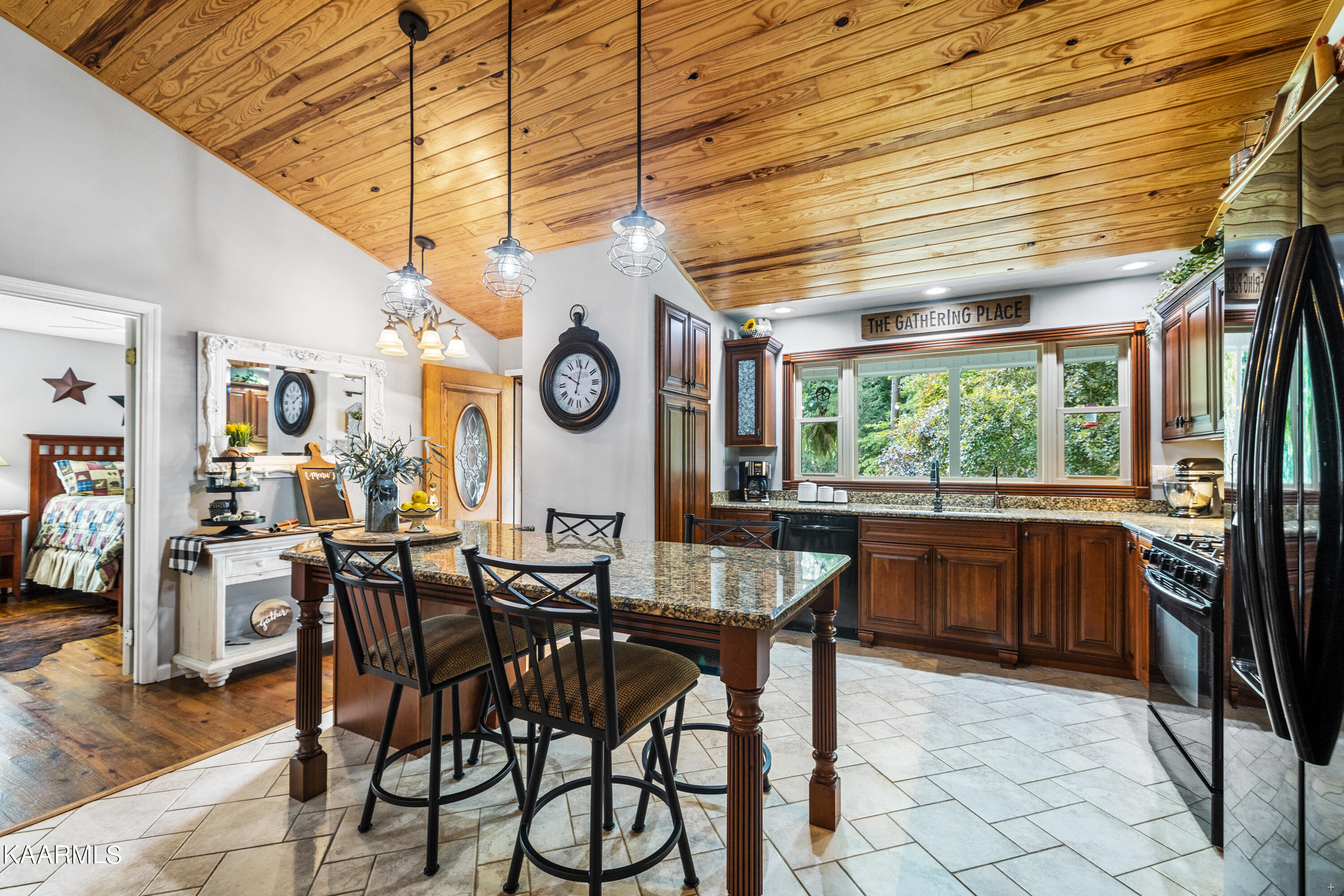 159 Black Fox Harbor Road Washburn, TN 37888 - Photo 22 of 39 East in kitchen