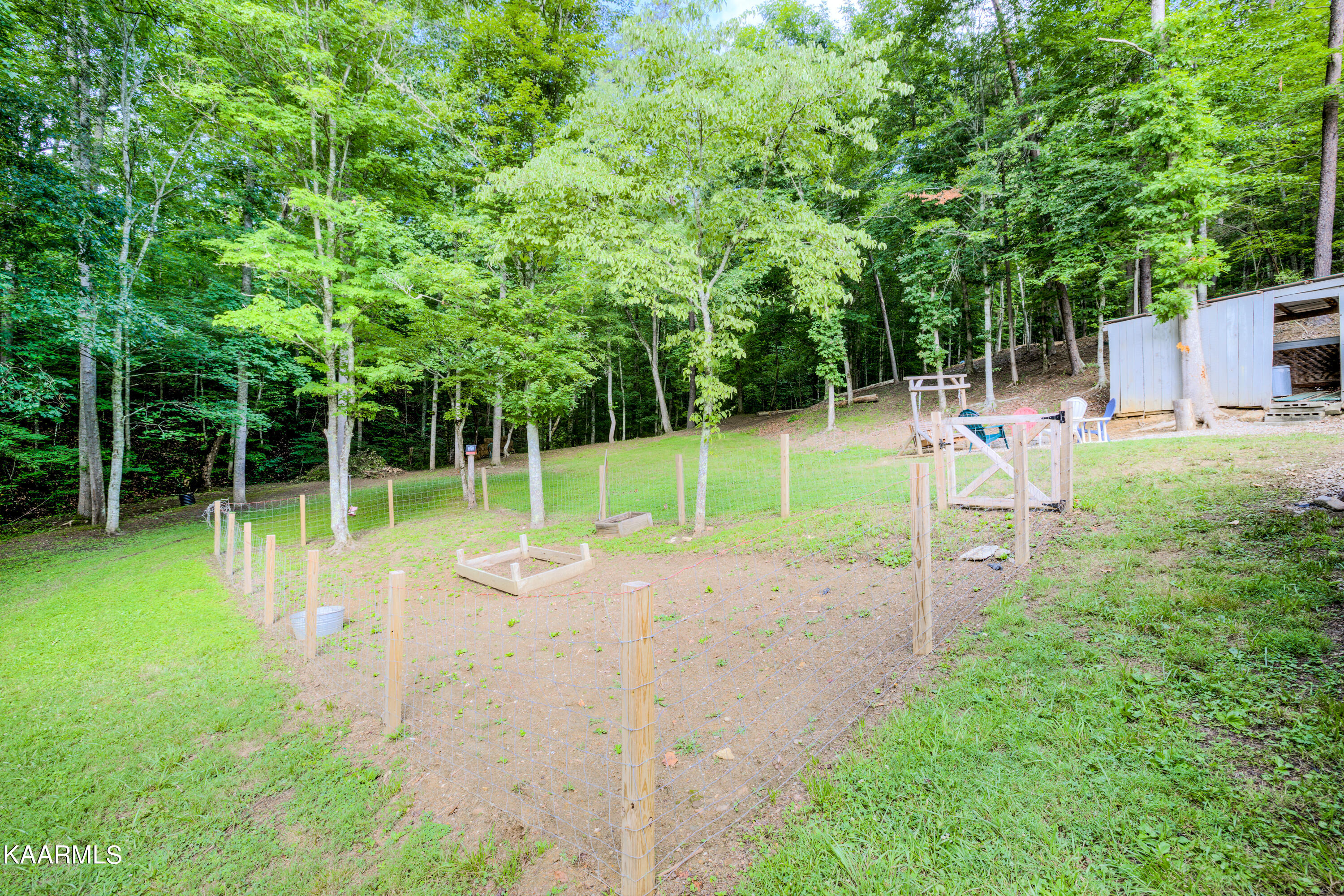 159 Black Fox Harbor Road Washburn, TN 37888 - Photo 34 of 39 Garden