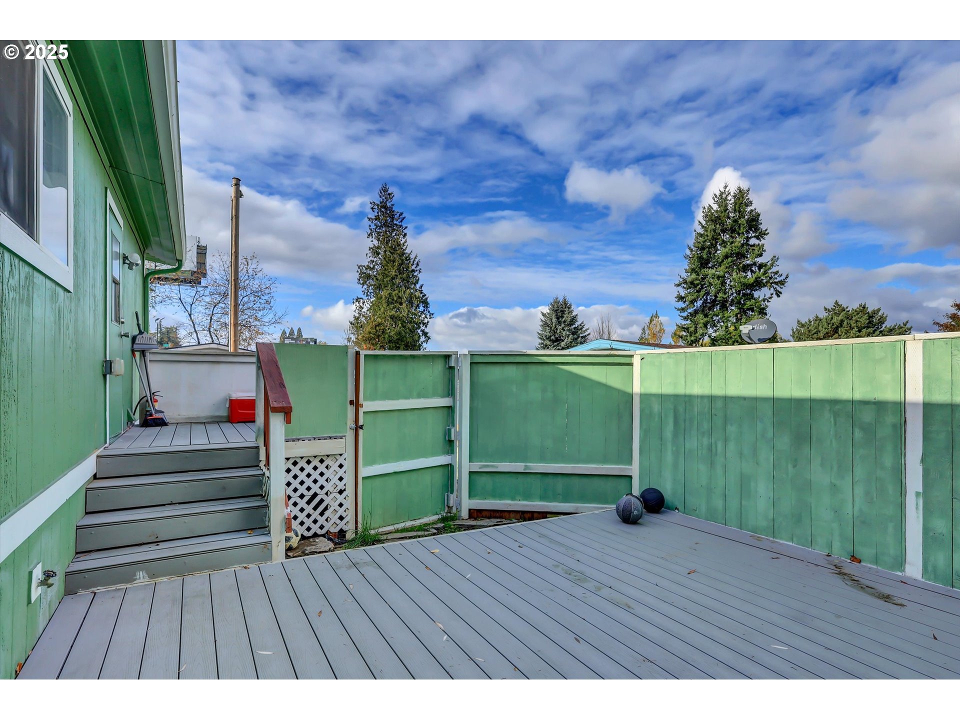 23200 Northeast Sandy Boulevard, Unit 77 Troutdale, OR 97060 - Photo 43 of 43 a view of outdoor space and deck