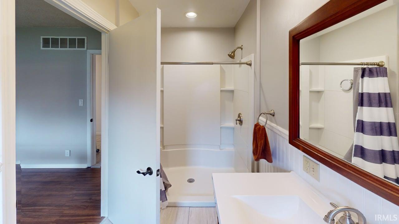 4386 Luse Road Monticello, IN 47960 - Photo 17 of 27