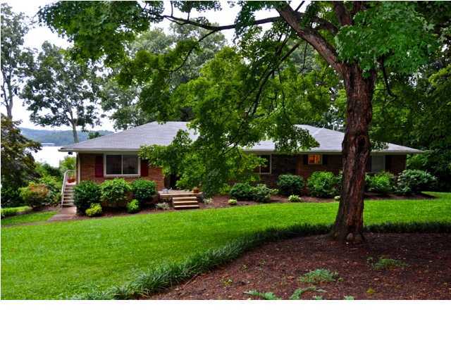 3729 Queens Road Chattanooga, TN 37416 - Photo 1 of 36 Primary Photo