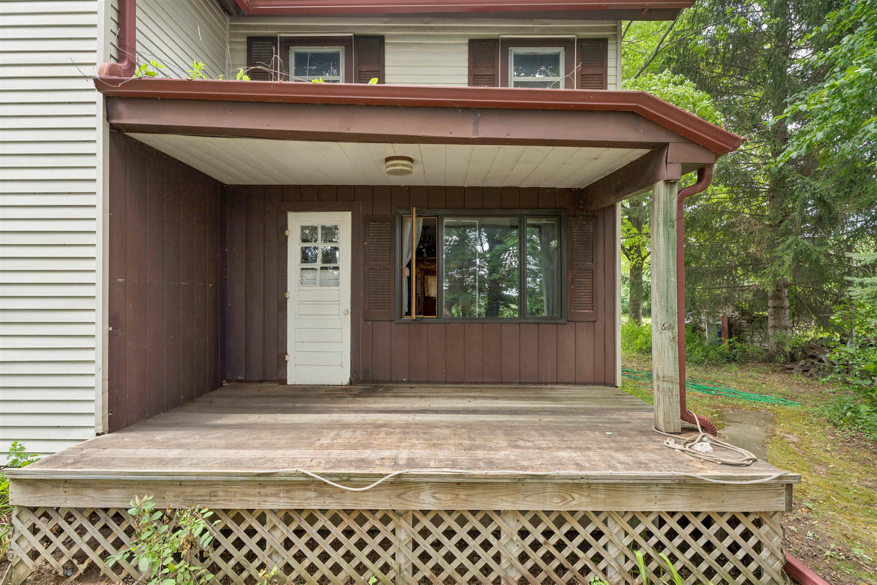 W5102 Carney Road Hilbert, WI 54129 - Photo 3 of 32 Gallery Image 3